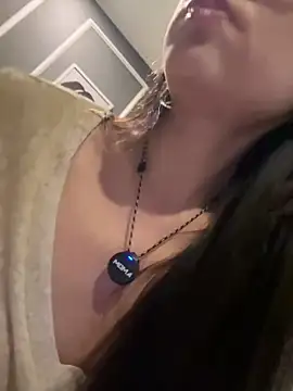Snapshot of jiajia_L chatting on May 2026 02:01:02 PM jiajia L online show from May 2026 02:01:02 PM