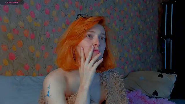 Squirrel Bunny online show from October 2025 03:46:02 PM