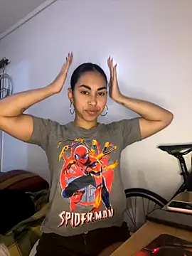 Snapshot of jessens144 chatting on October 2025 03:03:02 AM jessens144 online show from October 2025 03:03:02 AM