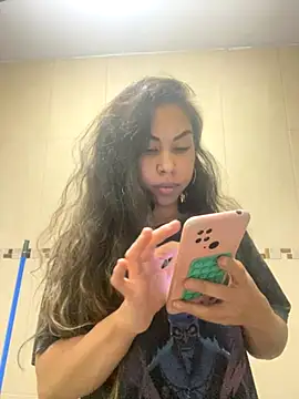 Snapshot of jessens144 chatting on December 2025 03:34:01 AM jessens144 online show from December 2025 03:34:01 AM