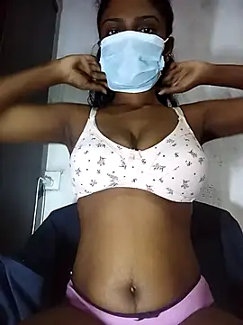 MickMicky online show from October 2025 01:49:01 AM