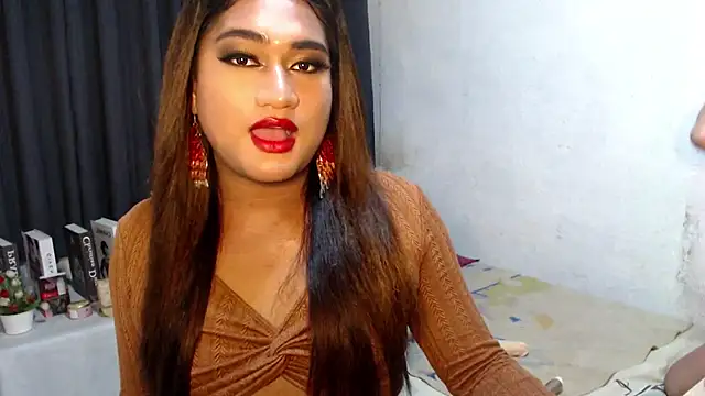 LastyLuna online show from February 2026 05:51:01 AM