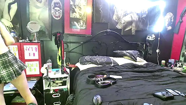 Snapshot of Splash_Queen420 chatting on December 2025 02:41:01 AM Splash Queen420 online show from December 2025 02:41:01 AM