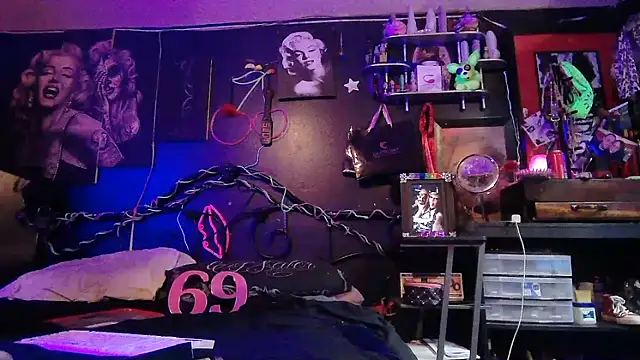 Snapshot of Splash_Queen420 chatting on February 2026 02:53:02 AM Splash Queen420 online show from February 2026 02:53:02 AM