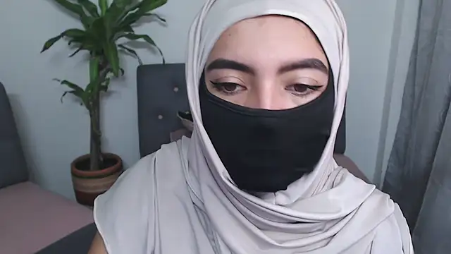 Snapshot of jade_nassar chatting on October 2025 07:44:01 PM jade nassar online show from October 2025 07:44:01 PM