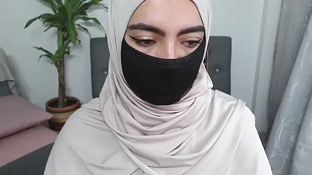 Snapshot of jade_nassar chatting on October 2025 10:42:02 PM jade nassar online show from October 2025 10:42:02 PM