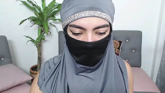 Snapshot of jade_nassar chatting on October 2025 07:47:02 PM jade nassar online show from October 2025 07:47:02 PM