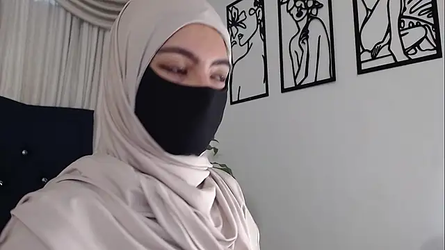 Snapshot of jade_nassar chatting on October 2025 12:08:02 PM jade nassar online show from October 2025 12:08:02 PM