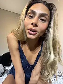 heloagreen  online show from September 2025 03:17:02 AM