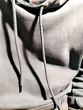 JohnnyTos online show from September 2025 06:40:02 PM