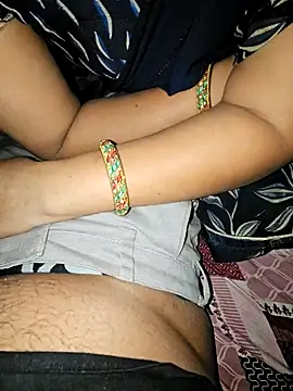 indianhotwife639 online show from November 2025 05:22:01 PM