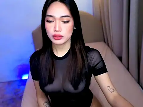 Madmoisellex online show from April 2026 03:10:02 PM