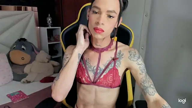 Snapshot of sara_slut21 chatting on December 2024 08:48:01 AM sara slut21 online show from December 2024 08:48:01 AM