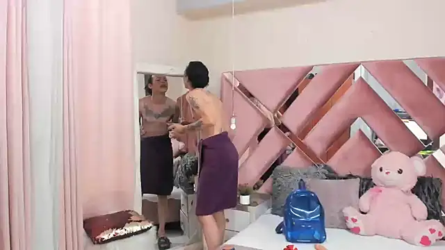 Snapshot of sara_slut21 chatting on February 2025 04:43:02 PM sara slut21 online show from February 2025 04:43:02 PM