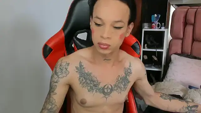 Snapshot of sara_slut21 chatting on March 2025 12:46:01 PM sara slut21 online show from March 2025 12:46:01 PM