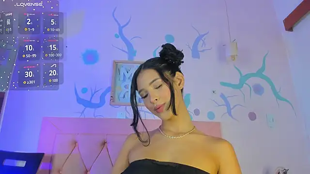 Snapshot of NoahPerez chatting on October 2025 03:04:01 AM NoahPerez online show from October 2025 03:04:01 AM
