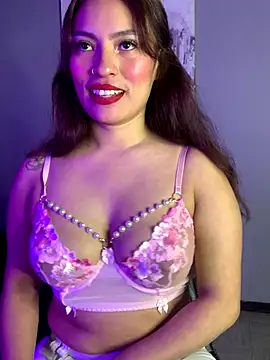 Snapshot of Adarha_Ramirez chatting on October 2025 04:34:02 AM Adarha Ramirez online show from October 2025 04:34:02 AM