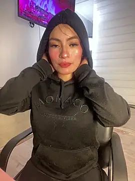 Snapshot of Adarha_Ramirez chatting on December 2025 03:44:02 AM Adarha Ramirez online show from December 2025 03:44:02 AM