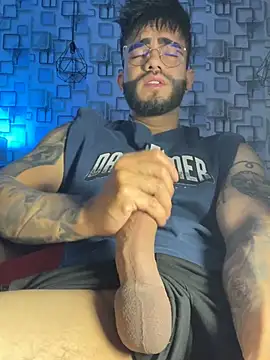 Snapshot of King_Draven3 chatting on March 2026 07:28:02 PM King Draven3 online show from March 2026 07:28:02 PM