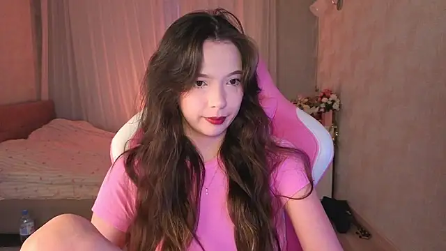 yuna sunshy online show from April 2026 01:36:01 AM