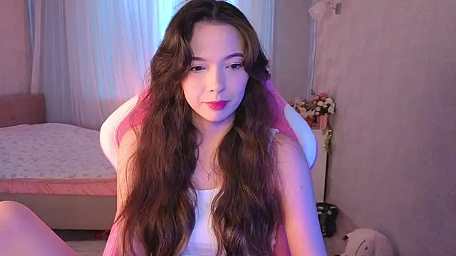 Snapshot of yuna_sunshy chatting on May 2026 02:06:02 AM yuna sunshy online show from May 2026 02:06:02 AM