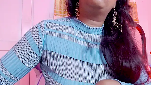 sofia 07 online show from October 2025 07:36:02 PM