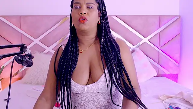 sofia 07 online show from February 2026 07:43:02 PM