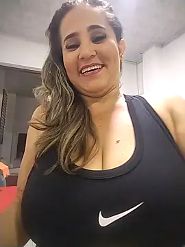 Snapshot of dayana2021 chatting on December 2025 09:20:02 PM dayana2021 online show from December 2025 09:20:02 PM