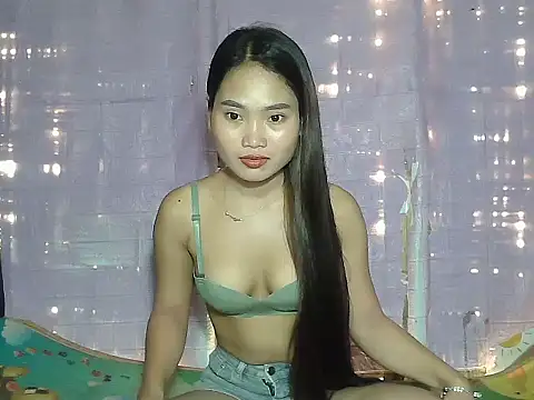 Snapshot of Quency_69 chatting on April 2026 11:29:02 PM Quency 69 online show from April 2026 11:29:02 PM