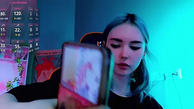 Kiara Dream online show from September 2025 08:55:02 PM