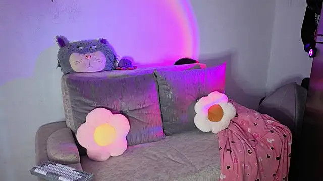 Snapshot of hanny__bunny chatting on November 2025 01:26:01 AM hanny bunny online show from November 2025 01:26:01 AM