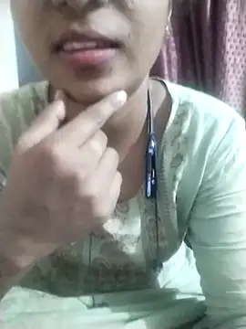 Snapshot of Varsha21 chatting on February 2026 03:02:02 PM Varsha21 online show from February 2026 03:02:02 PM