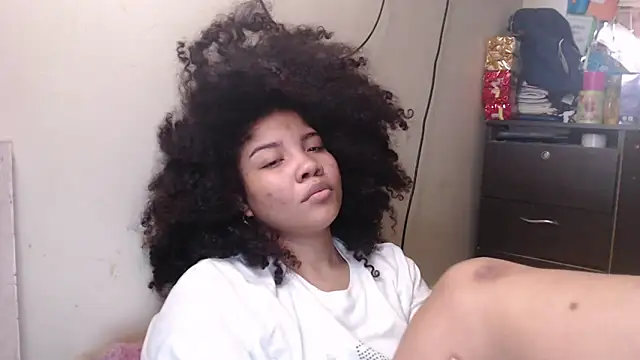 Snapshot of madelene chatting on December 2024 11:54:01 AM madelene online show from December 2024 11:54:01 AM