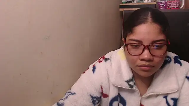 Snapshot of madelene chatting on September 2025 12:54:02 AM madelene online show from September 2025 12:54:02 AM