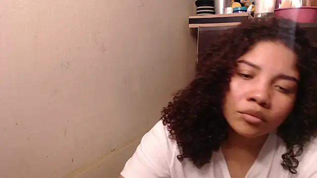 Snapshot of madelene chatting on September 2025 12:27:02 AM madelene online show from September 2025 12:27:02 AM