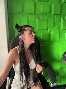 Linda LS online show from February 2026 09:00:01 PM