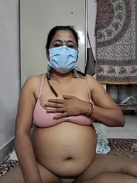 Snapshot of mature_mimi chatting on December 2025 05:29:01 PM mature mimi online show from December 2025 05:29:01 PM