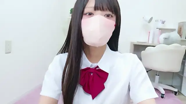 Snapshot of Reina_Fcup chatting on July 2026 04:20:02 AM Reina Fcup online show from July 2026 04:20:02 AM
