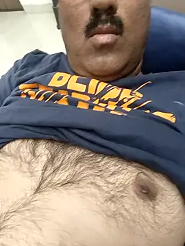 Snapshot of moonflower25 chatting on March 2026 08:35:02 PM moonflower25 online show from March 2026 08:35:02 PM