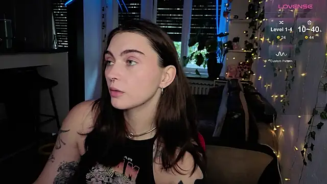 Snapshot of dorfmatratze__ chatting on October 2025 06:19:01 AM dorfmatratze online show from October 2025 06:19:01 AM