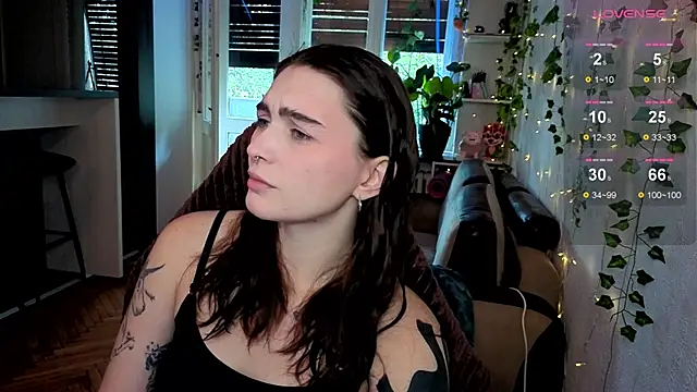 Snapshot of dorfmatratze__ chatting on October 2025 08:12:01 AM dorfmatratze online show from October 2025 08:12:01 AM