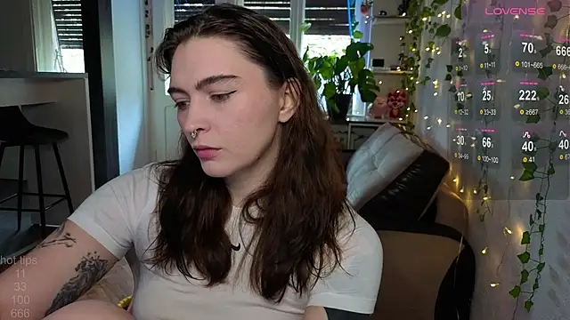 Snapshot of dorfmatratze__ chatting on November 2025 06:56:02 AM dorfmatratze online show from November 2025 06:56:02 AM