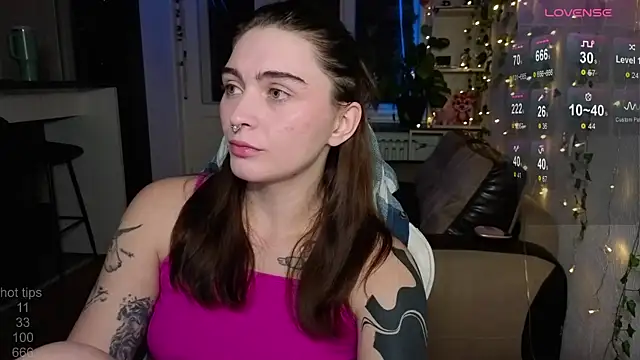 Snapshot of dorfmatratze__ chatting on November 2025 05:33:02 PM dorfmatratze online show from November 2025 05:33:02 PM