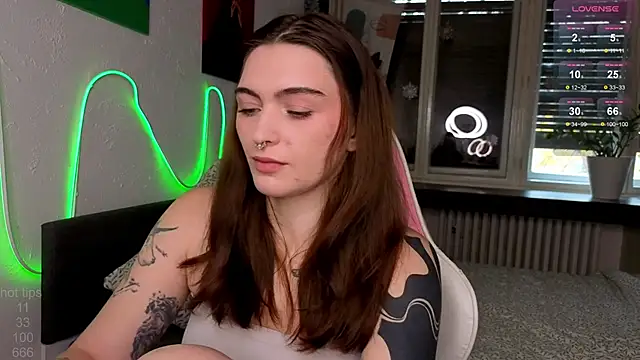 Snapshot of dorfmatratze__ chatting on December 2025 08:01:01 AM dorfmatratze online show from December 2025 08:01:01 AM