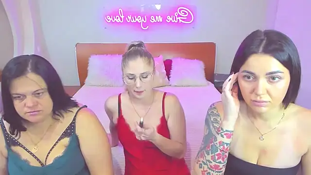 Your Exstasy online show from October 2025 10:59:01 AM