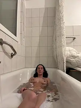 Emilia Mausi online show from March 2026 09:03:02 PM