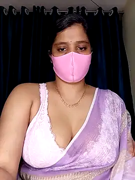 Rose-luckey online show from April 2026 01:01:01 PM