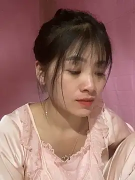 One-nice online show from November 2025 01:32:02 PM