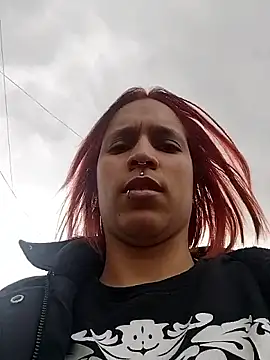 Zoe73  online show from January 2026 06:33:01 PM