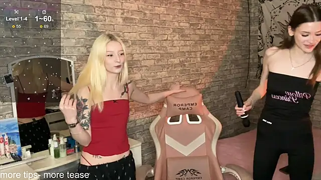 kayaaangel online show from December 2025 02:02:02 PM